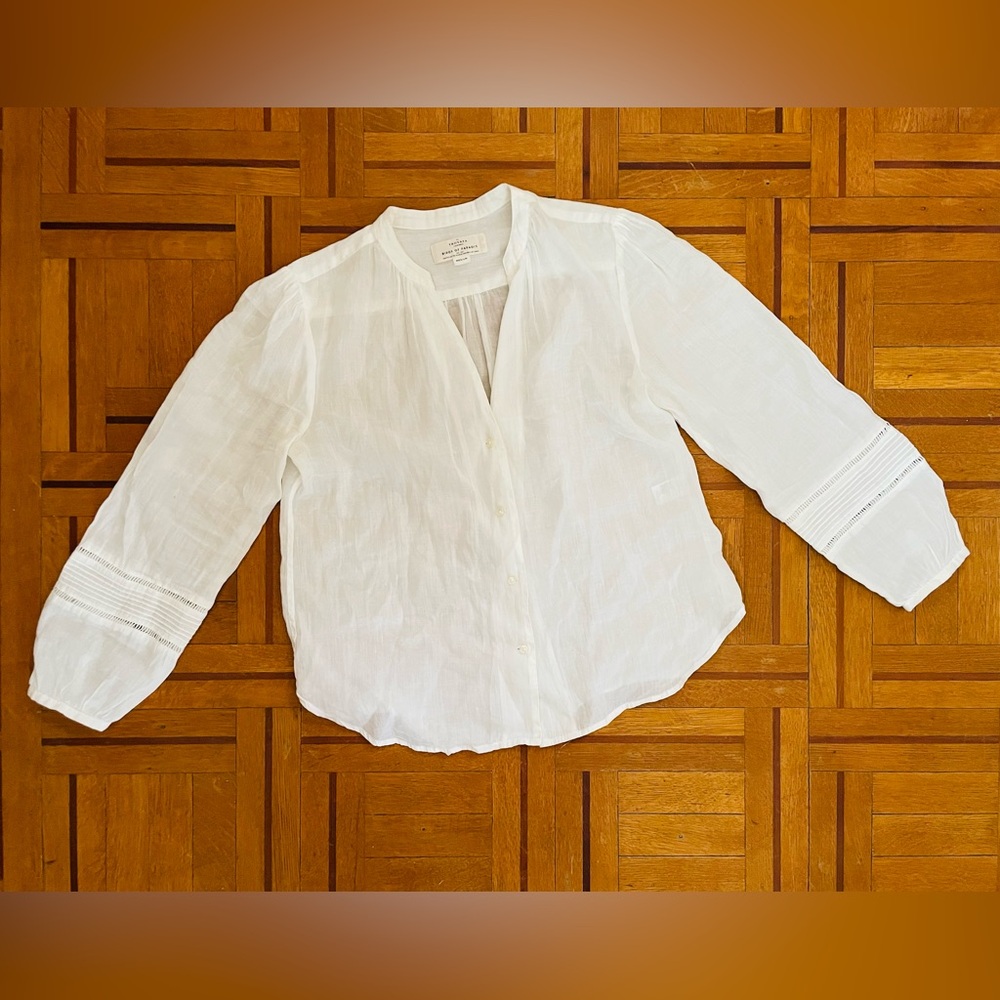 White Shirt with Balloon Sleeves